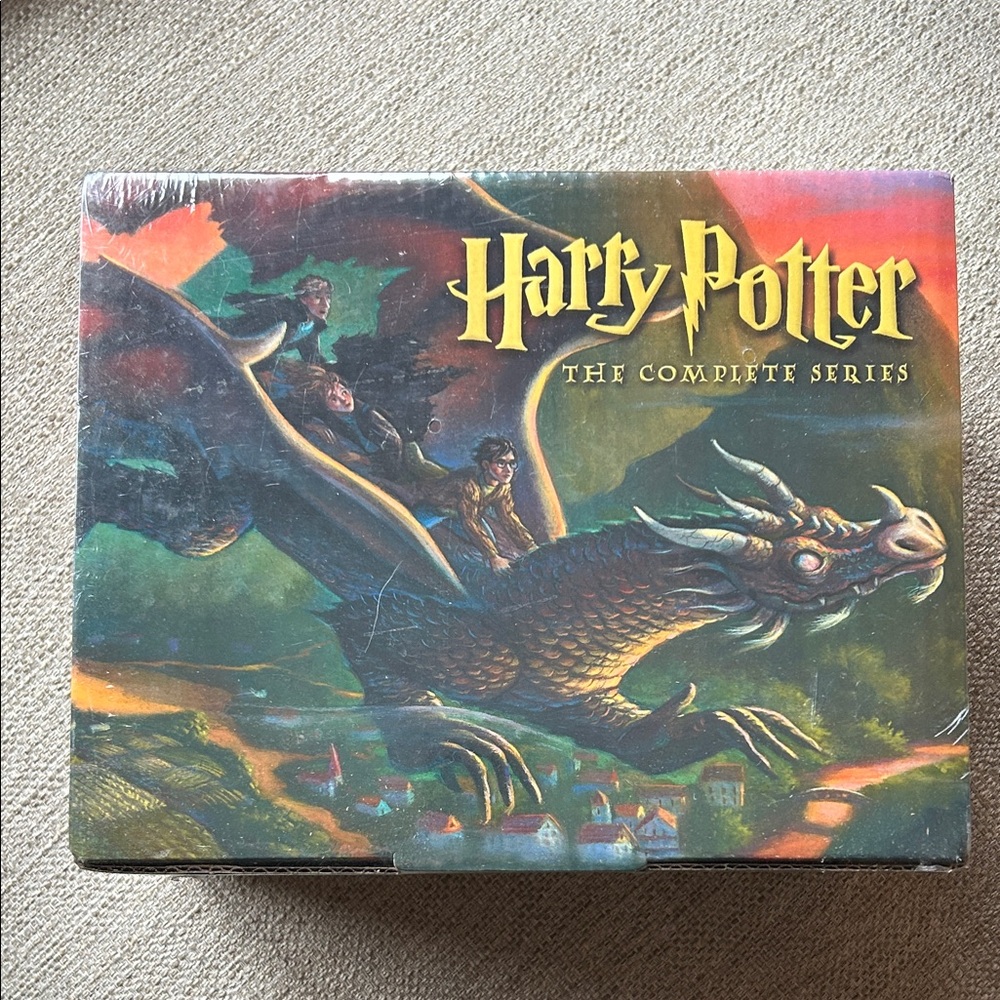 Harry Potter Complete Series Box Set with Multicolor Design